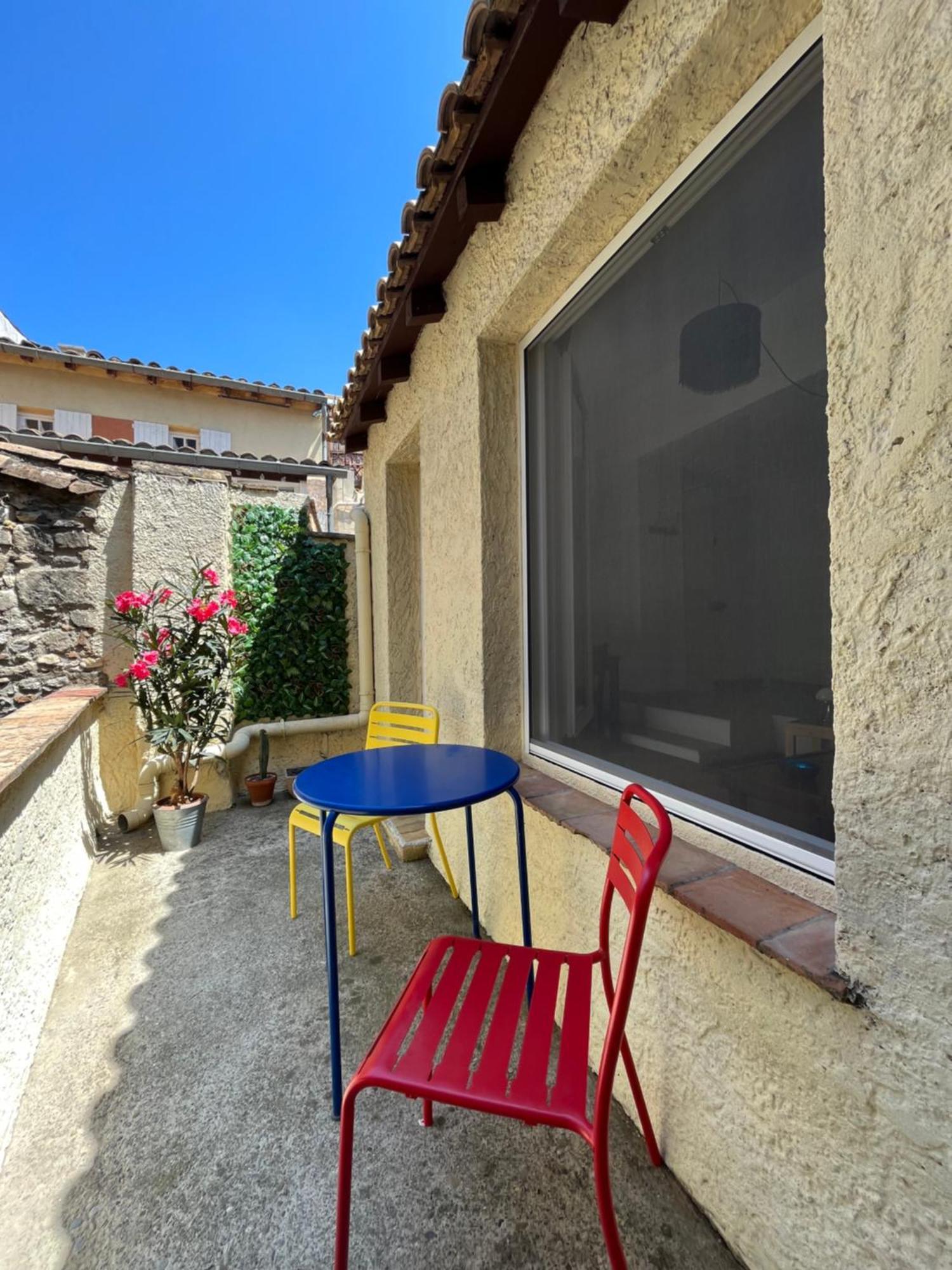 Studio Avec Terrasse Sur Cour, Authentique, Calme Avignon Exterior photo